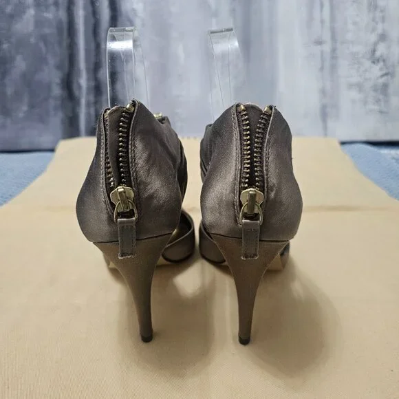 Nine West Bronze & Gold Rhinestone Strappy High Heels - Size 6 - Picture 5 of 7